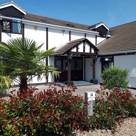 לינה וארוחת בוקר קובנטרי Middle House מראה חיצוני תמונה