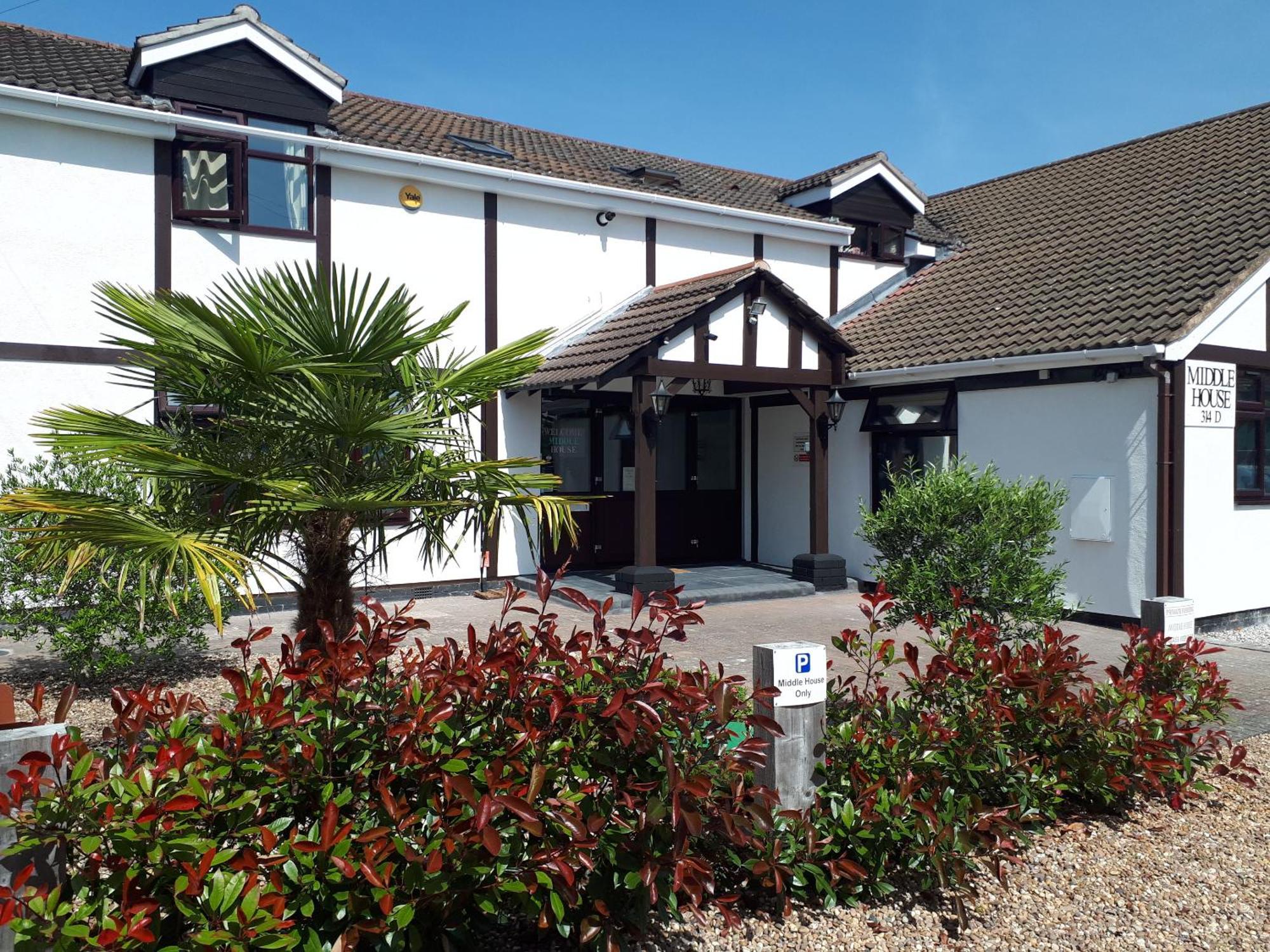 לינה וארוחת בוקר קובנטרי Middle House מראה חיצוני תמונה